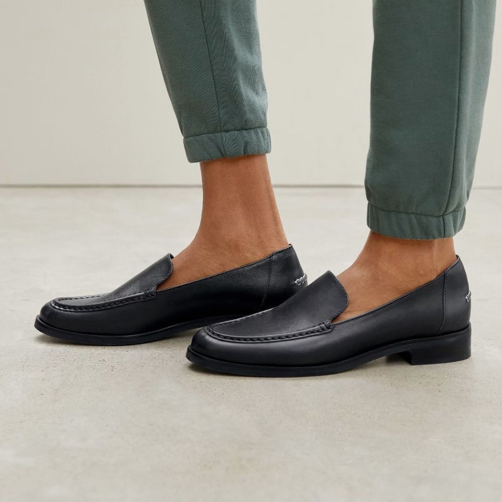 Everlane Black Leather Loafers